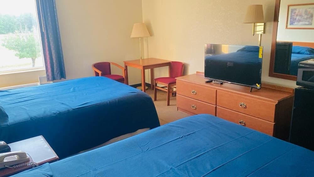Comfort Crest Inn property views in Smackover, AR — gallery photo 3