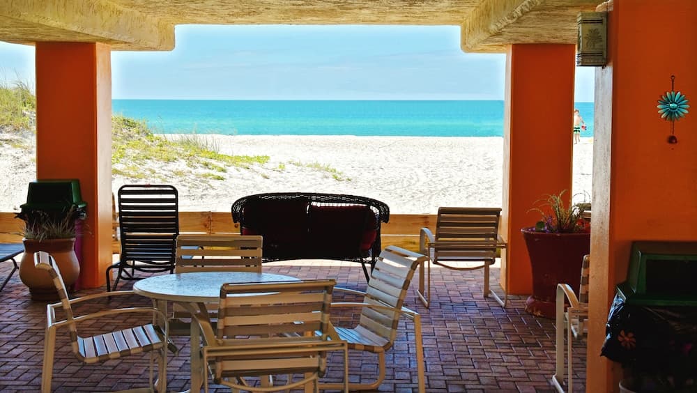 Anna Maria Island Dream Inn property views in Bradenton Beach, FL — gallery photo 3