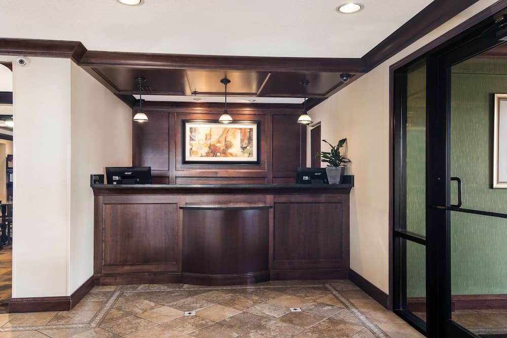 SureStay by Best Western Grove City gallery photo in Grove City, PA — image 42