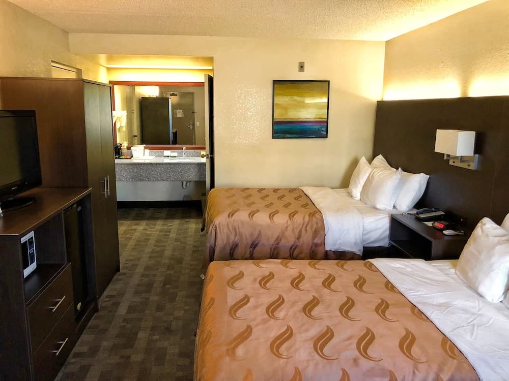 Quality Inn Riverside near UCR and Downtown gallery photo in Riverside, CA — image 5