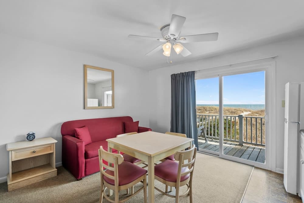 The Beach House gallery photo in Carolina Beach, NC — image 95
