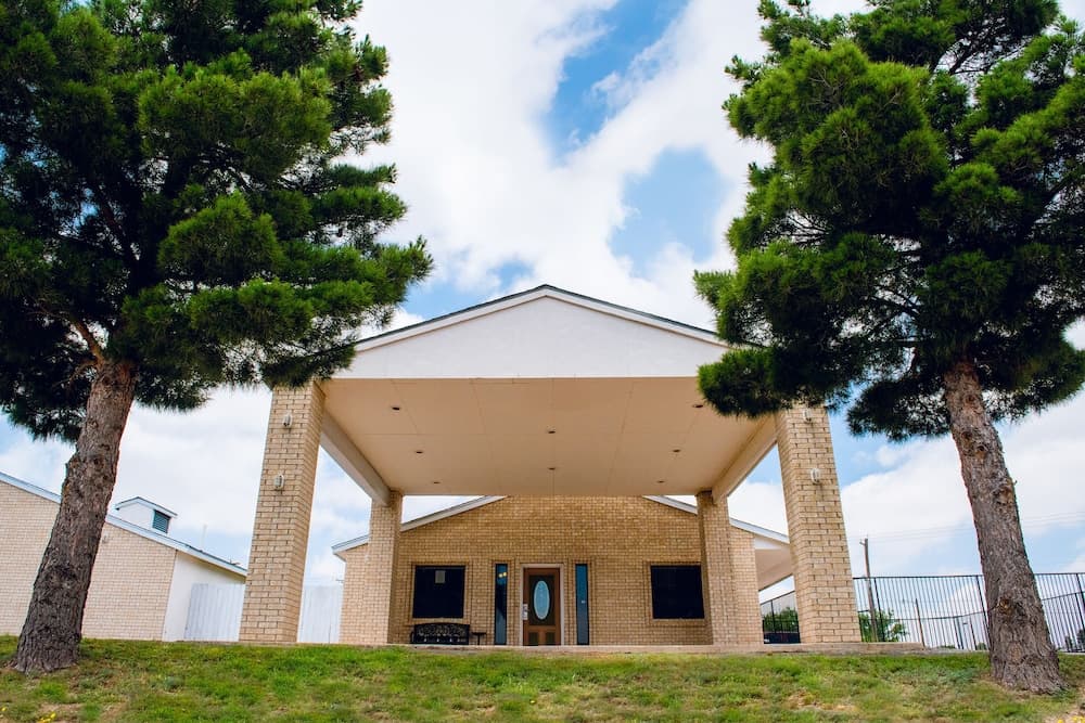 Riata Inn featured exterior or lobby in Rankin, TX — similar hotel