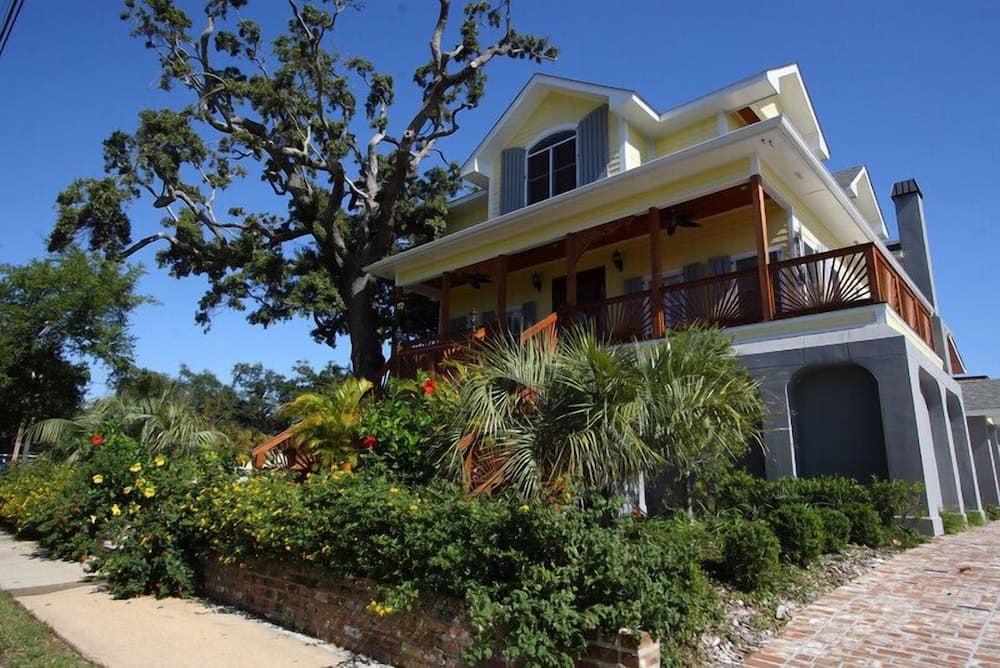 The Almanett Hotel gallery photo in Gulfport, MS — image 14