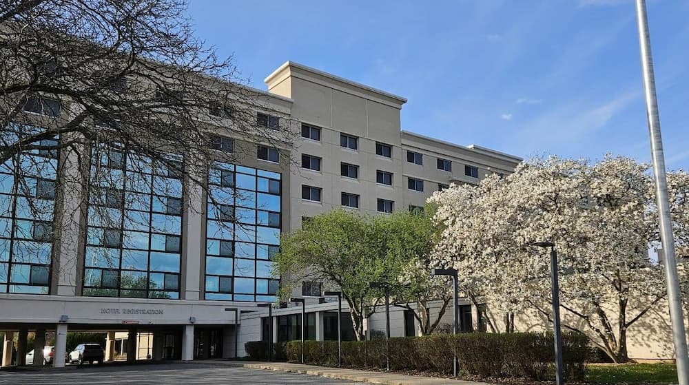 Randolph Hotel Liverpool/Syracuse/Airport West, Trademark — hotel in Liverpool, New York