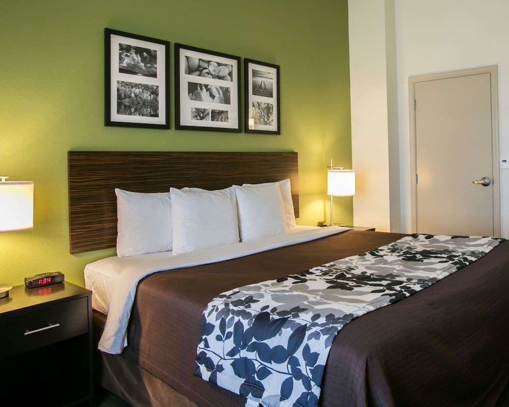 Sleep Inn & Suites Dripping Springs - Austin Area gallery photo in Dripping Springs, TX — image 10
