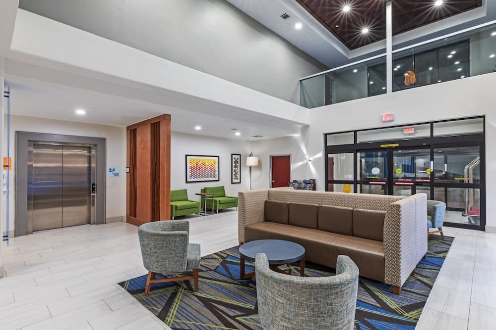 Holiday Inn Express Hotel & Suites VIDOR SOUTH by IHG gallery photo in Vidor, TX — image 15