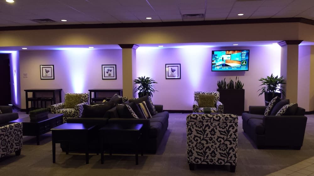Garden Hotel and Conference Center interior in South Beloit, IL — gallery photo 2