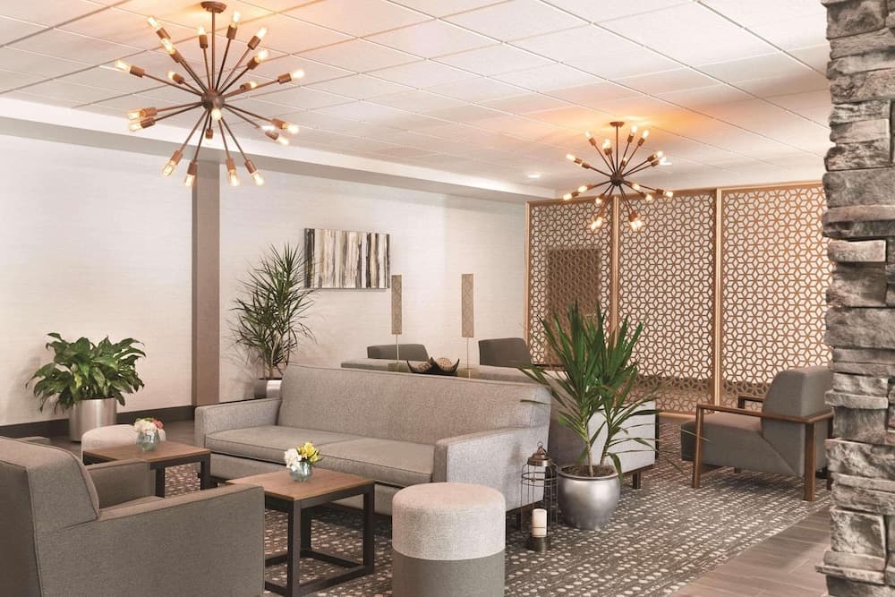 Radisson Hotel Oklahoma City Airport property views in Oklahoma City, OK — gallery photo 3