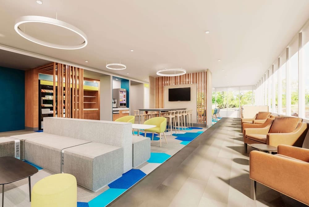 Microtel Inn & Suites by Wyndham Winchester interior in Winchester, VA — gallery photo 2