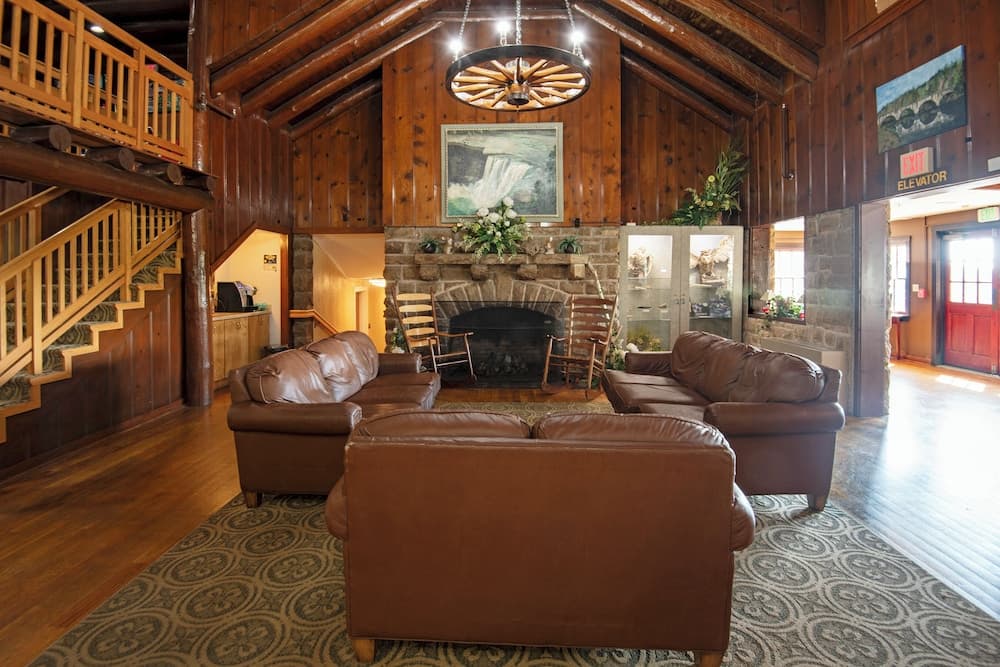 Cumberland Falls State Resort Park interior in Williamsburg, KY — gallery photo 2
