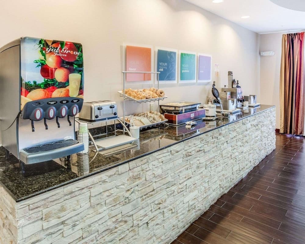 Comfort Suites Mandeville - Covington gallery photo in Mandeville, LA — image 36