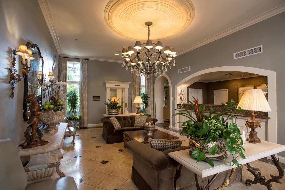 Bienville House interior in New Orleans, LA — gallery photo 2