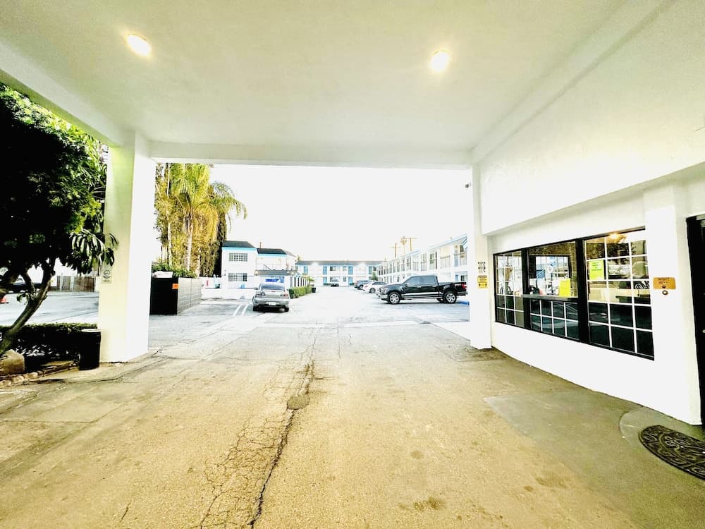 Casa Blanca Hotel - Orange gallery photo in Orange, CA — image 46