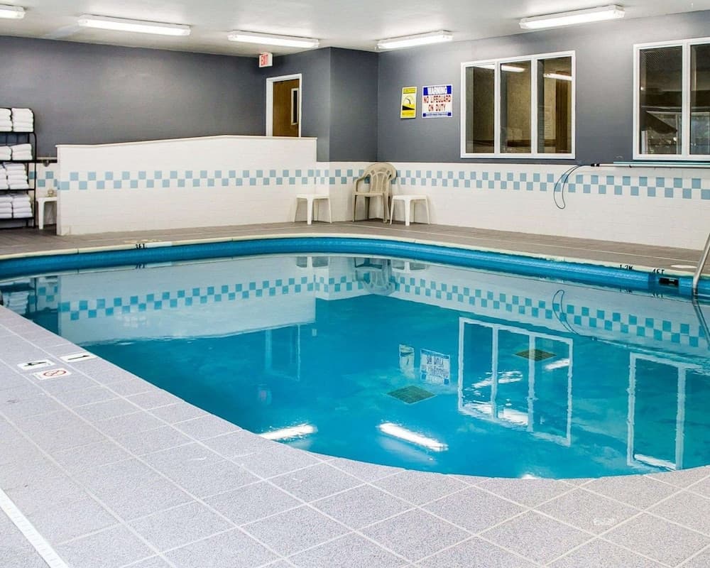 Quality Inn & Suites Sturgeon Bay property views in Sturgeon Bay, WI — gallery photo 3