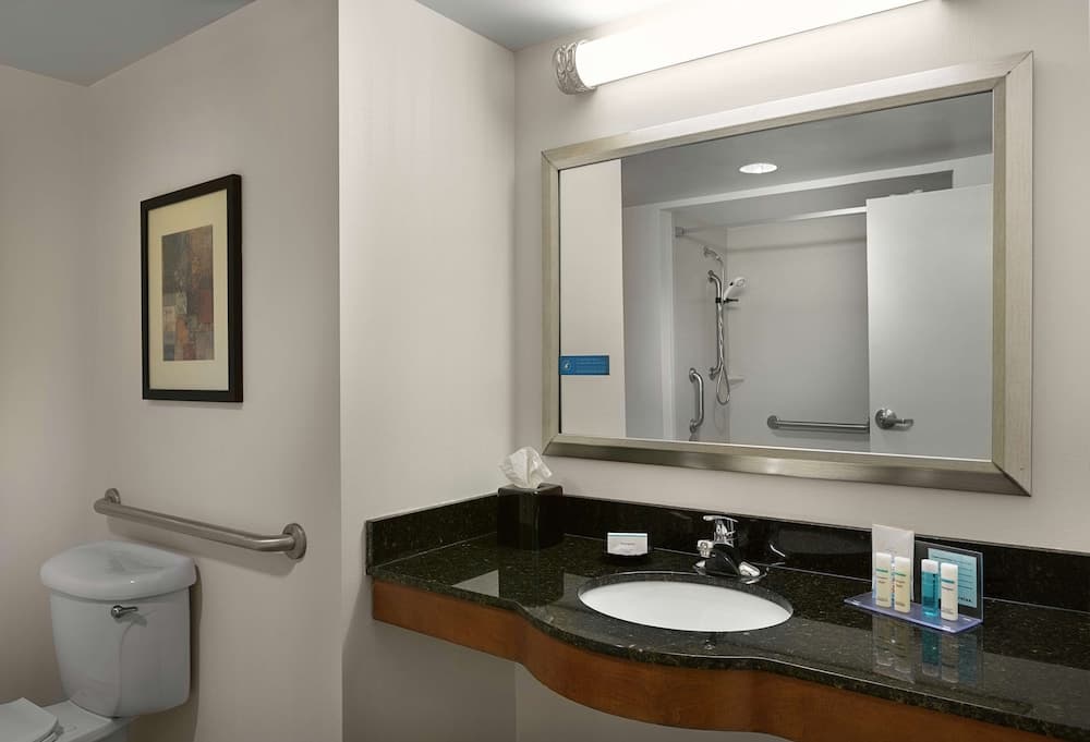 Hampton Inn Charlotte-Belmont at Montcross gallery photo in Belmont, NC — image 35