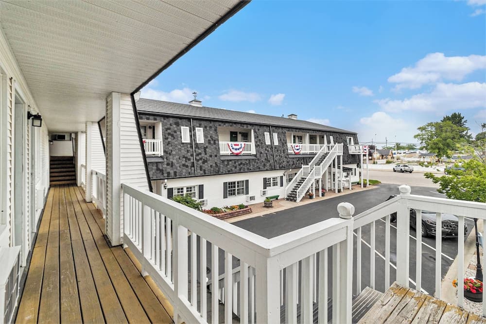 Snyder's Shoreline Inn gallery photo in Ludington, MI — image 80