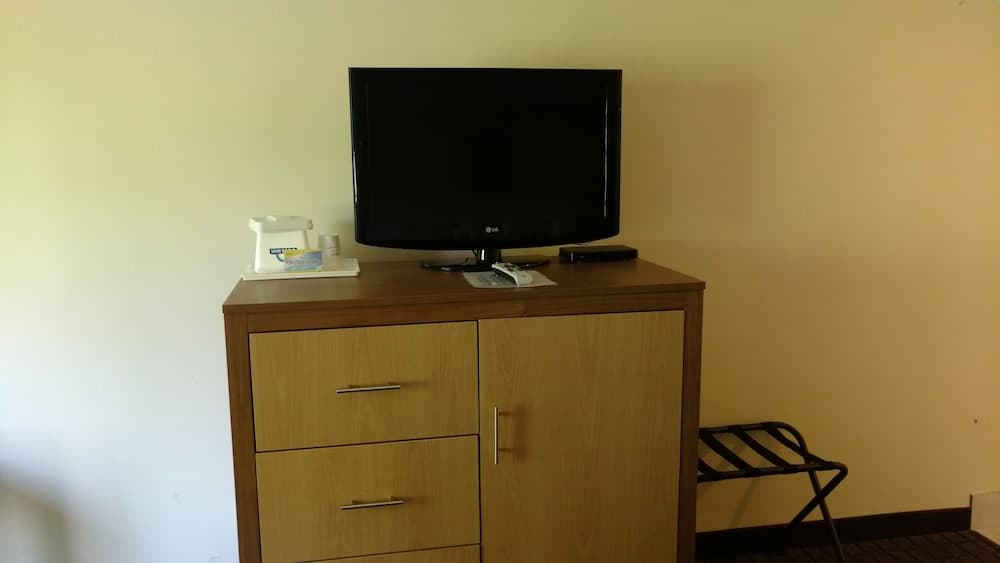 Days Inn by Wyndham Ashland gallery photo in Ashland, KY — image 29