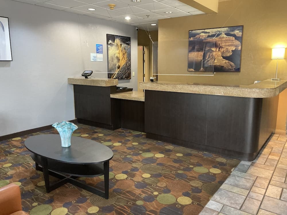 Fairfield by Marriott Inn & Suites Phoenix West Chandler property views in Phoenix, AZ — gallery photo 3
