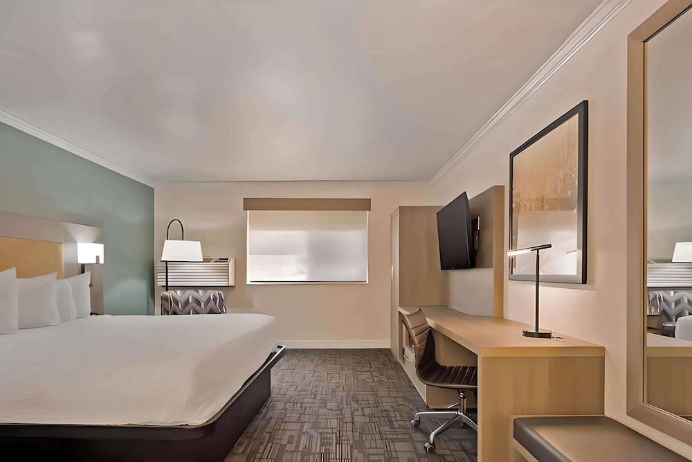 Comfort Inn Hayward - Oakland South gallery photo in Hayward, CA — image 33