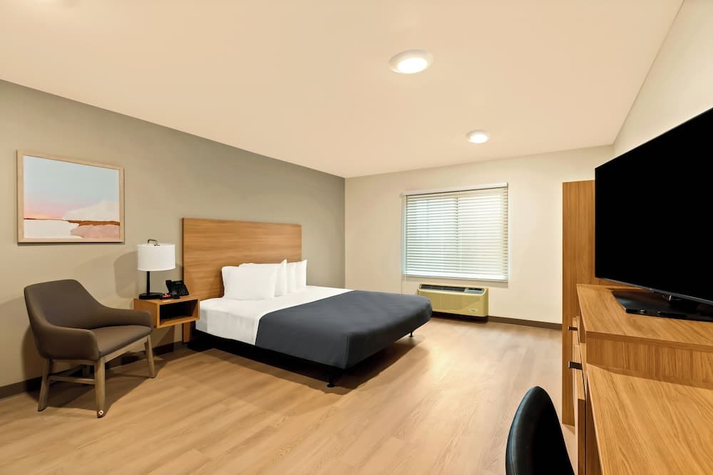 LivAway Suites- Syracuse gallery photo in Syracuse, NY — image 9