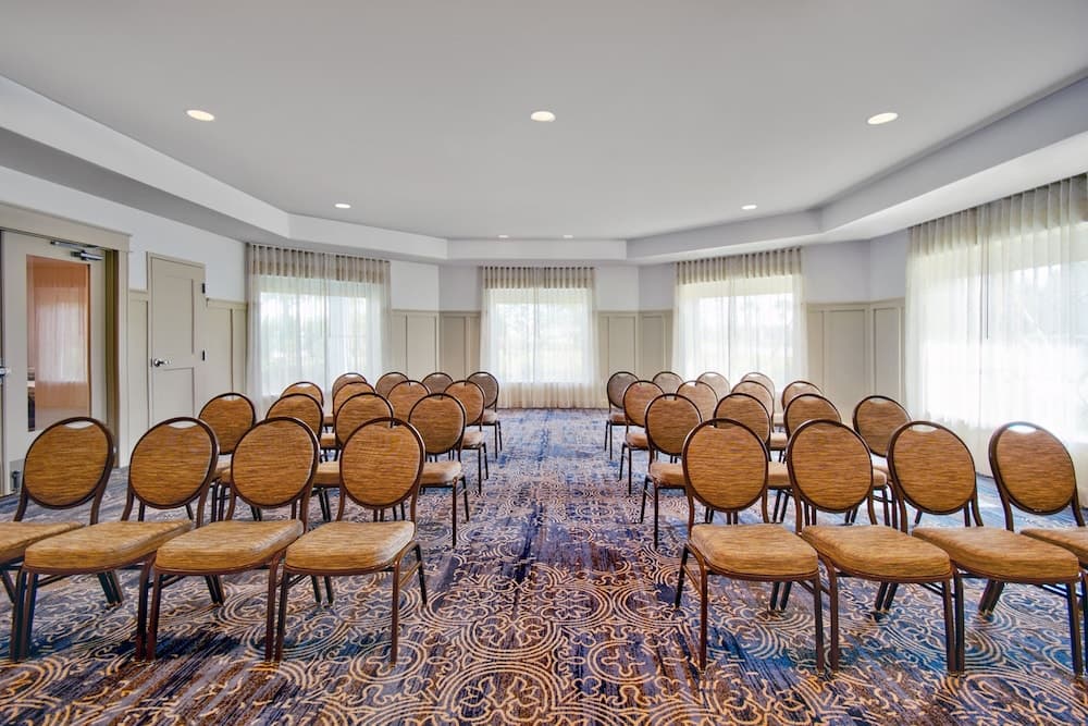 Residence Inn by Marriott Orlando Flamingo Crossing/Western Entrance gallery photo in Winter Garden, FL — image 27