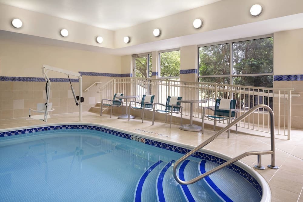TownePlace Suites Chicago Naperville gallery photo in Naperville, IL — image 13