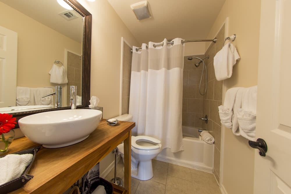 The Almanett Hotel gallery photo in Gulfport, MS — image 22