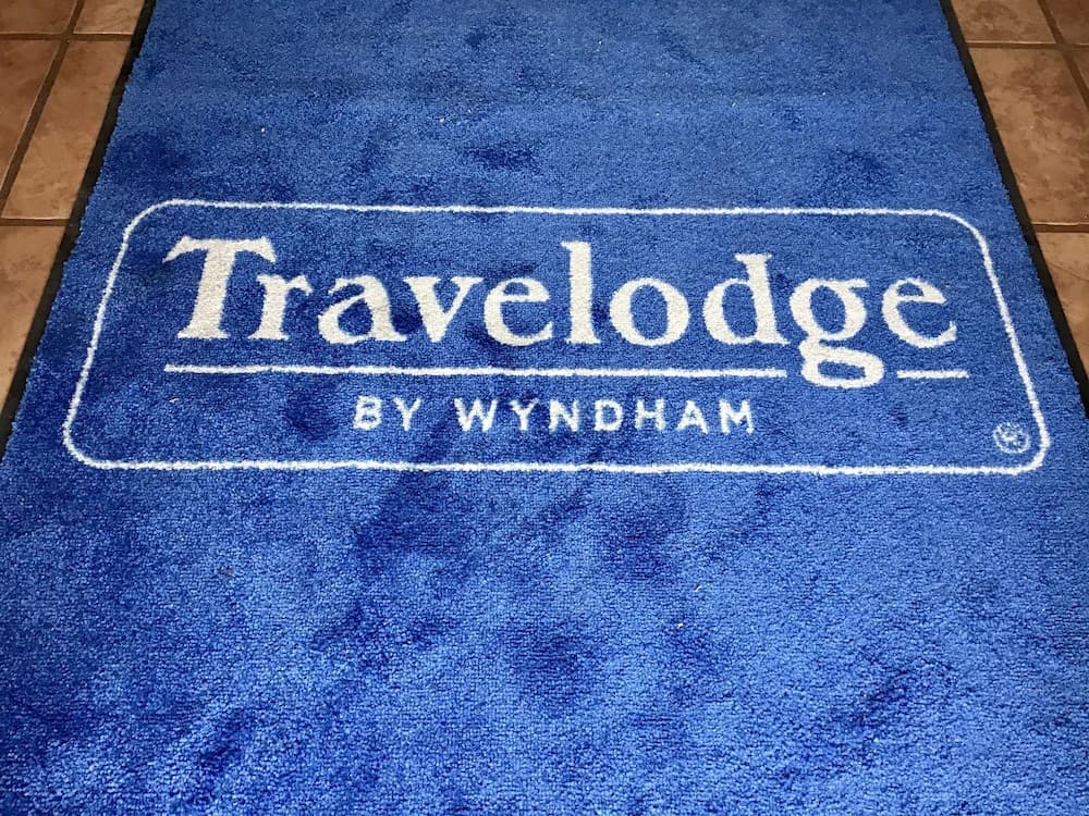 Travelodge by Wyndham Powell interior in Powell, WY — gallery photo 2