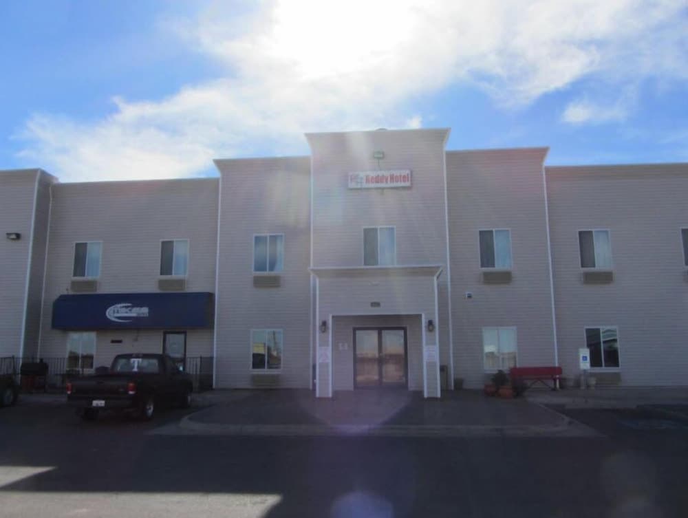 Reddy Hotel featured exterior or lobby in Plainview, TX — similar hotel