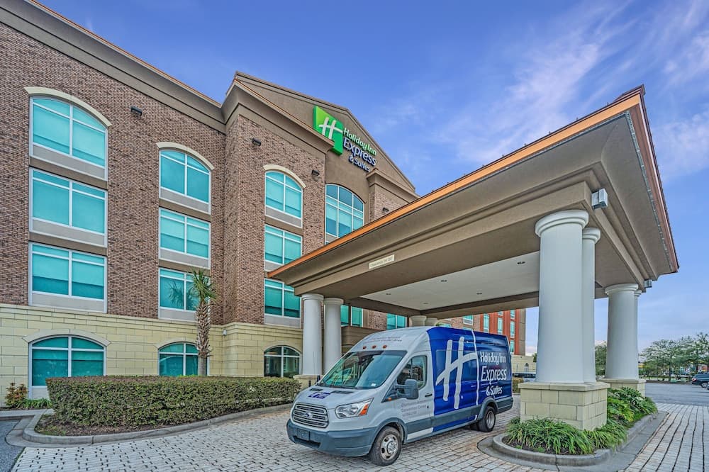 Holiday Inn Express & Suites Charleston Arpt-Conv Ctr Area gallery photo in North Charleston, SC — image 11