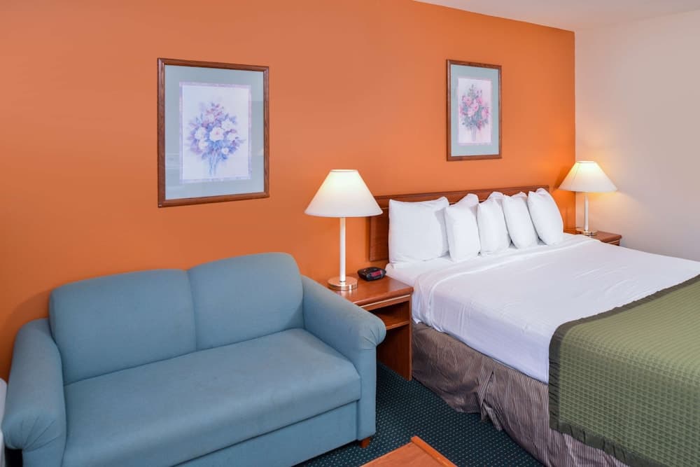 Travelodge Suites by Wyndham Newberg gallery photo in Newberg, OR — image 15