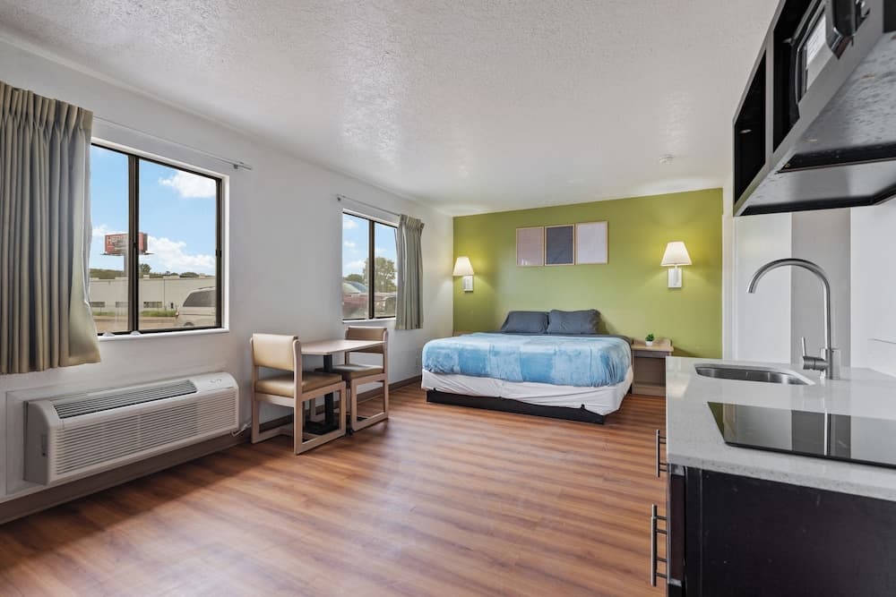 Evanston Inn Extended Stay property views in Evanston, WY — gallery photo 3