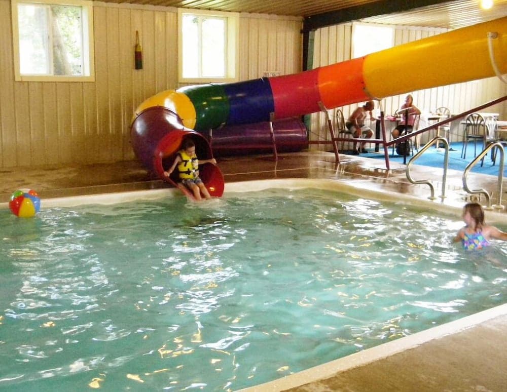 Little Shamrock Motel property views in Murfreesboro, AR — gallery photo 3
