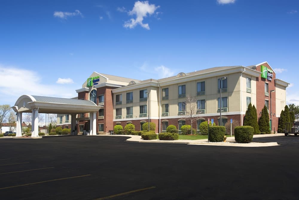 Kalamazoo Hotel and Suites gallery photo in Kalamazoo, MI — image 35
