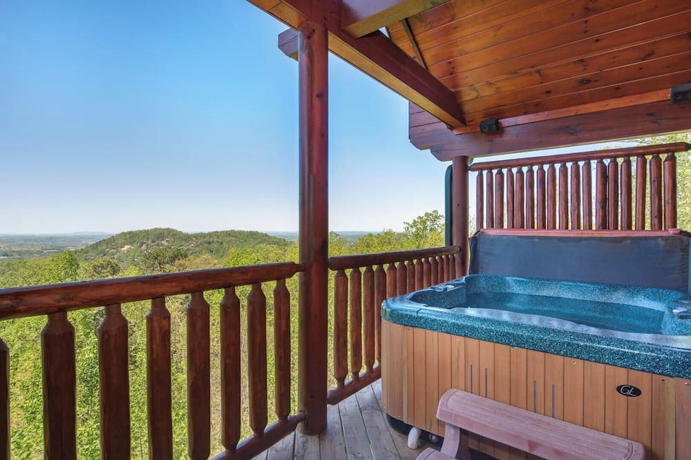 A Smoky Mountain Hide-a-way property views in Sevierville, TN — gallery photo 3