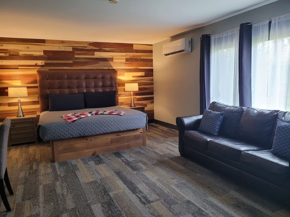 The Brewery Lodge Hotel gallery photo in Michigan City, IN — image 21