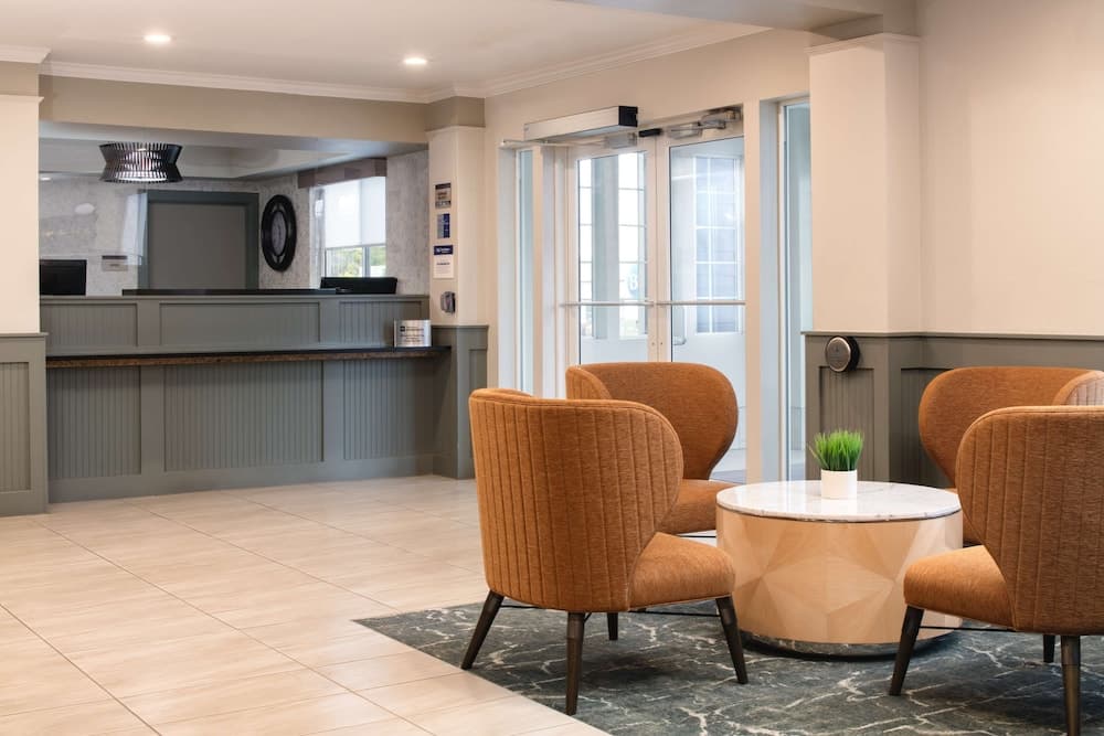 Best Western Kennewick Tri-Cities Center property views in Kennewick, WA — gallery photo 3