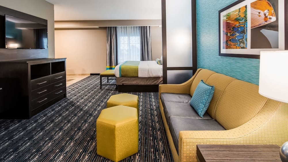 Holiday Inn Express And Suites Pasadena Houston Southeast by IHG gallery photo in Pasadena, TX — image 34