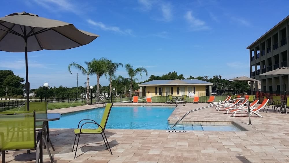 The Citrus on the Lake gallery photo in Tavares, FL — image 17