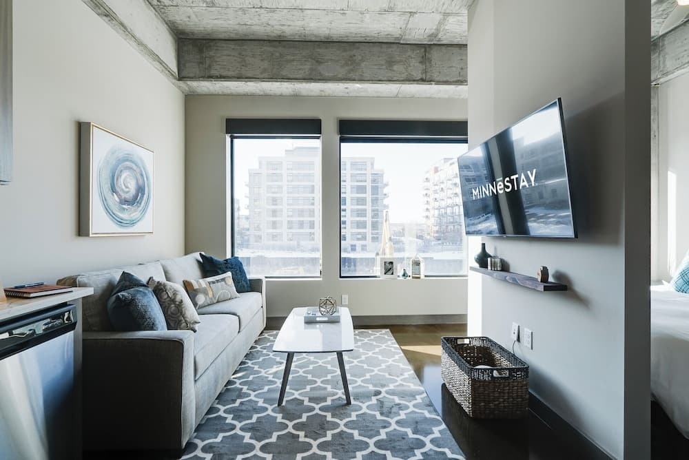 Sable 206 - Alcove featured exterior or lobby in Minneapolis, MN — similar hotel