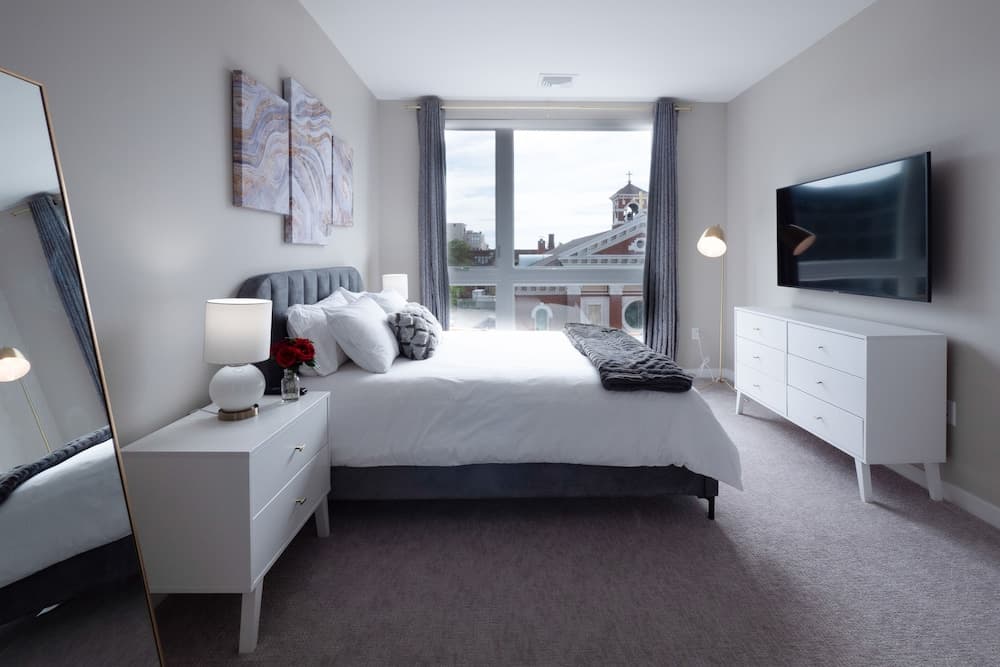Luxury Furnished Apartments by Hyatus Downtown at Yale gallery photo in New Haven, CT — image 74