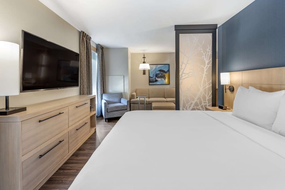 Hyatt Place Indianapolis Carmel gallery photo in Carmel, IN — image 12