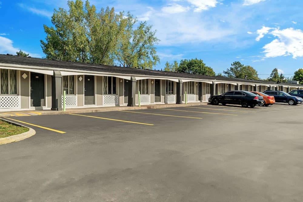 Rodeway Inn & Suites Saginaw I-675 gallery photo in Saginaw, MI — image 51