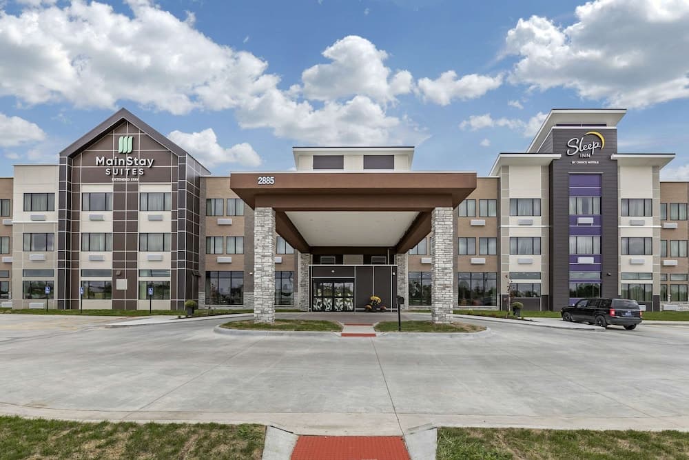 Sleep Inn & Suites Milwaukee/Franklin featured exterior or lobby in Franklin, WI — similar hotel