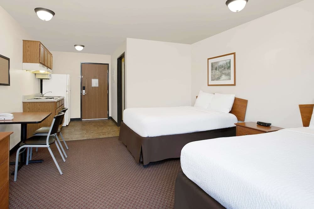 WoodSpring Suites Fort Worth Forest Hill — hotel in Fort Worth, Texas