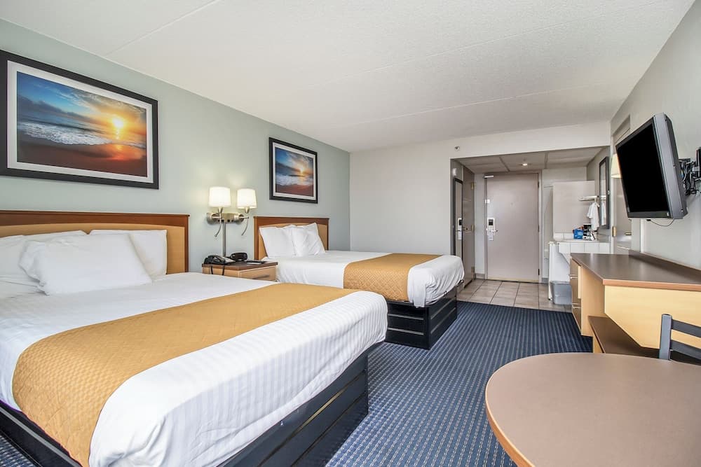Dunes Waterfront Resort gallery photo in Mears, MI — image 21