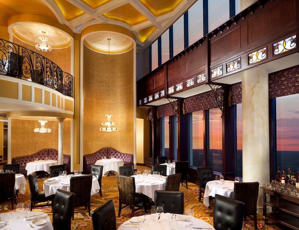 The Brook at Turning Stone Resort Casino gallery photo in Verona — image 26