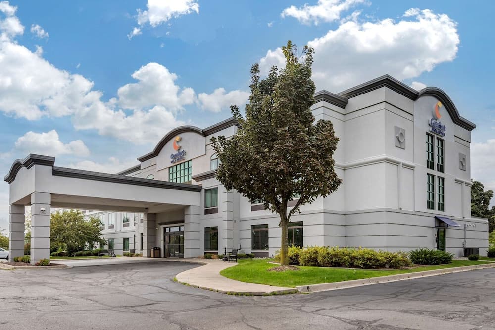 Comfort Inn & Suites Grand Blanc/Flint gallery photo in Grand Blanc, MI — image 29