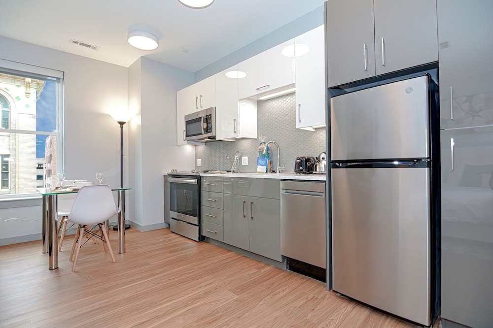 Global Luxury Suites Downtown Providence gallery photo in Providence, RI — image 71