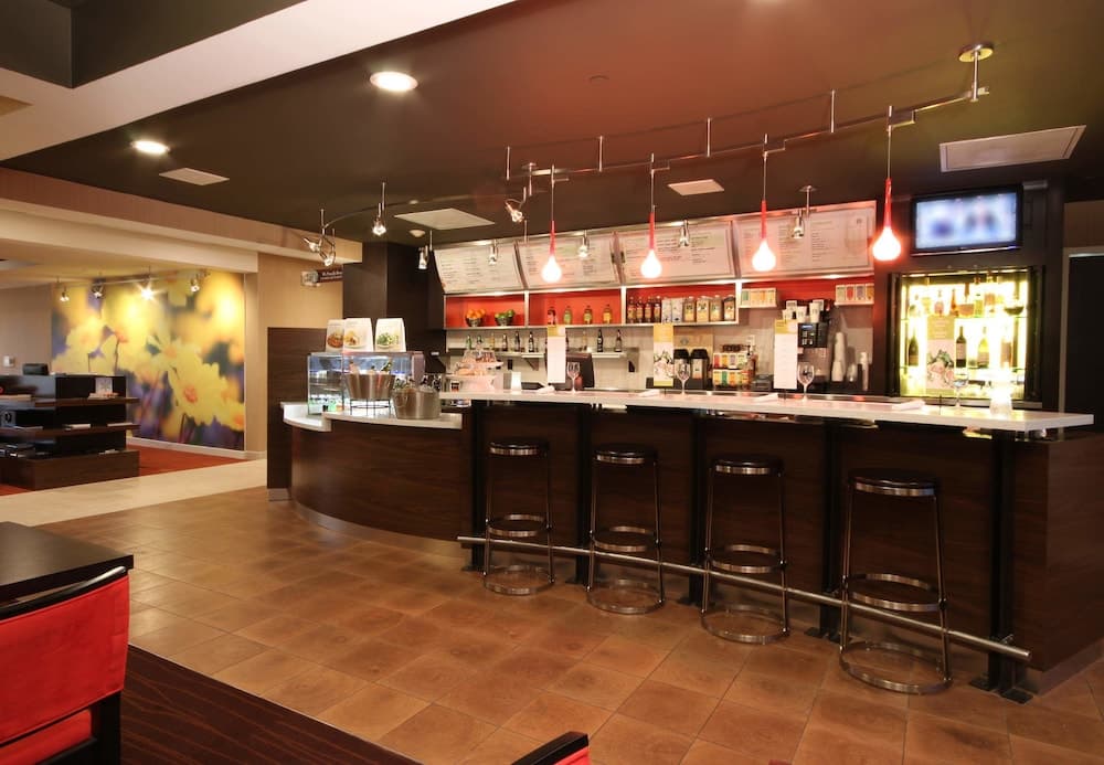 Courtyard Flint by Marriott gallery photo in Flint, MI — image 39